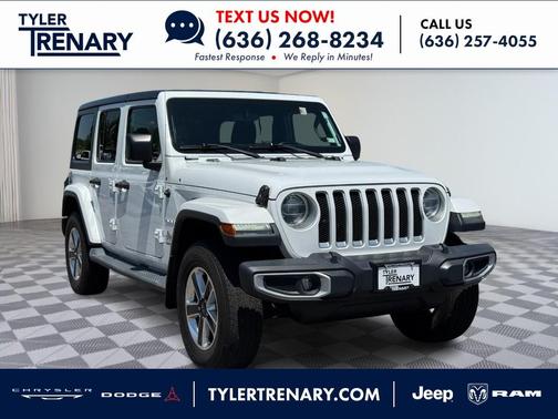 Bright White Clearcoat 2018 Jeep Wrangler Unlimited Sahara