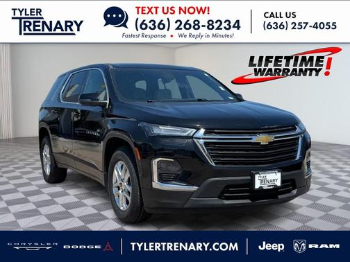 Mosaic Black Metallic 2023 Chevrolet Traverse LS