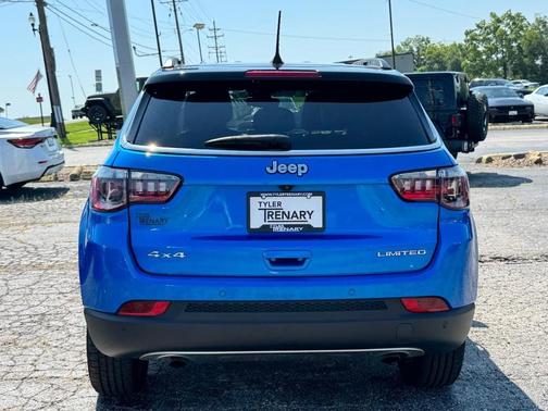 Blue Pearlcoat 2023 Jeep Compass Limited
