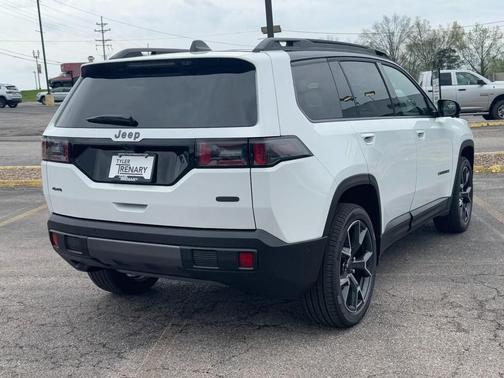 Bright White Clearcoat 2026 Jeep Cherokee Overland