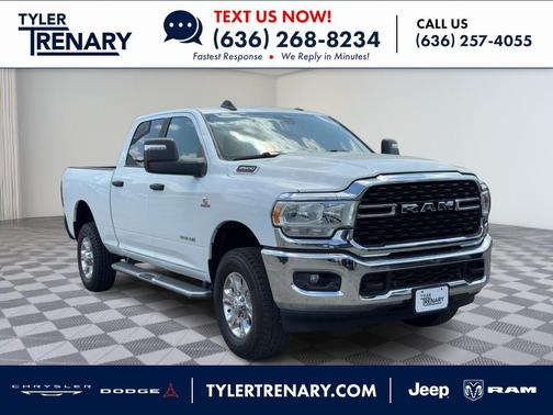 Bright White Clearcoat 2024 RAM 2500 Big Horn