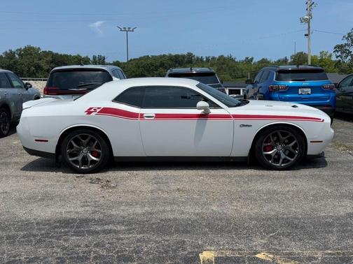 Ivory White Tri-Coat Pearl 2015 Dodge Challenger R/T Plus