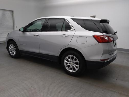 Silver Ice Metallic 2019 Chevrolet Equinox 1LT