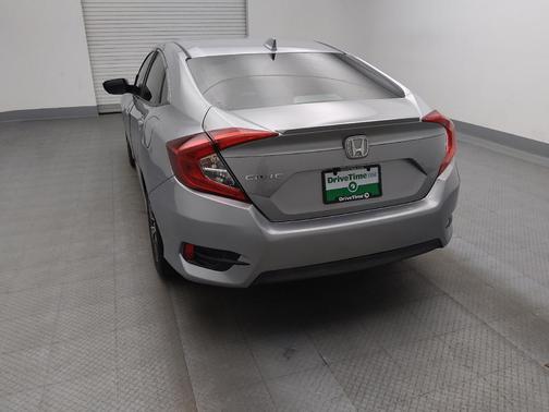 Lunar Silver Metallic 2018 Honda Civic EX-L