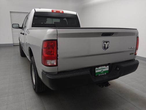 Bright Silver Metallic Clearcoat 2017 RAM 1500 Tradesman