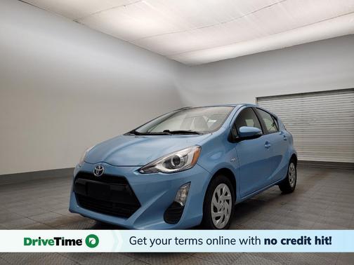 2016 Toyota Prius c Two