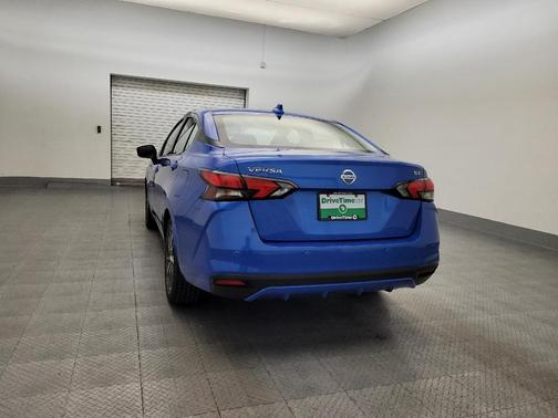 2021 Nissan Versa 1.6 SV