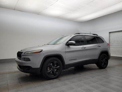2016 Jeep Cherokee Altitude