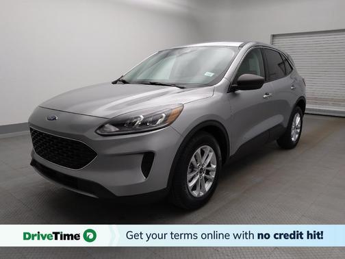 Iconic Silver Metallic 2022 Ford Escape SE