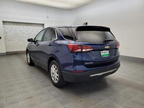 Cherry Red Tintcoat 2022 Chevrolet Equinox 1LT