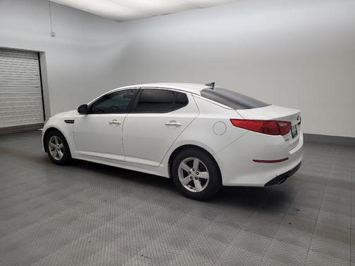 Snow White Pearl 2015 Kia Optima LX