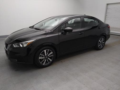 Super Black 2021 Nissan Versa 1.6 SV
