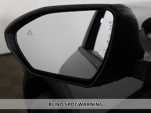 2025 Hyundai SANTA CRUZ SEL Activity