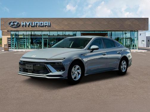 2025 Hyundai SONATA SE