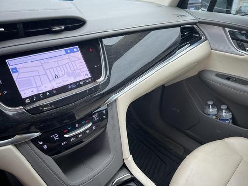 2022 Cadillac XT6 Premium Luxury AWD