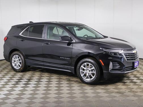Mosaic Black Metallic 2023 Chevrolet Equinox 2LT