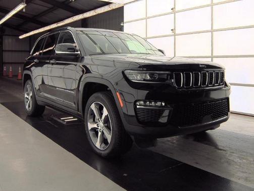2022 Jeep Grand Cherokee 4xe Base