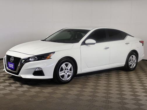 2022 Nissan Altima 2.5 S