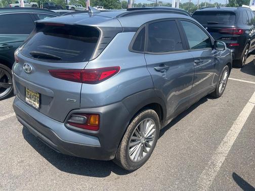 2020 Hyundai KONA SEL Plus