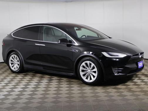 2017 Tesla Model X 