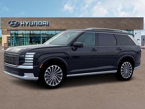 Abyss Black Pearl 2026 Hyundai Palisade Hybrid Calligraphy