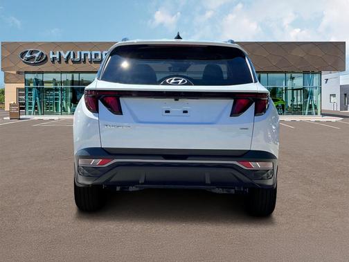 White Pearl 2024 Hyundai TUCSON SEL