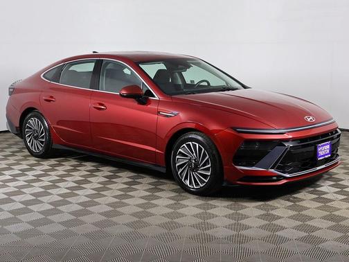 2024 Hyundai SONATA Hybrid SEL
