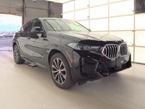 2025 BMW X6 xDrive40i