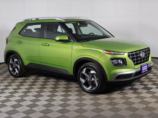 2022 Hyundai VENUE SEL