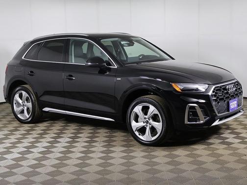 2023 Audi Q5 45 S line Premium Plus