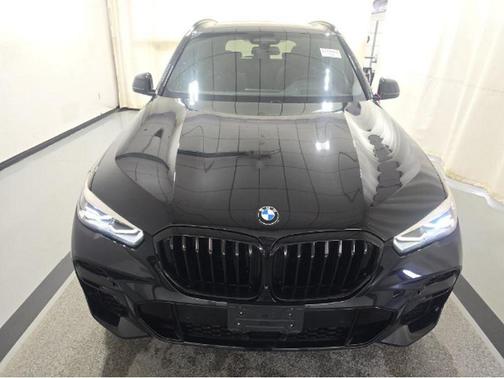 2023 BMW X5 M50i
