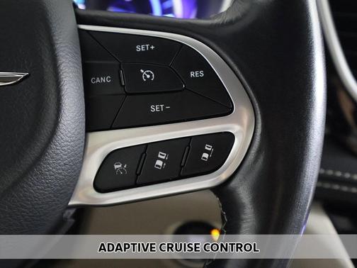 2021 Chrysler Pacifica Hybrid Touring L