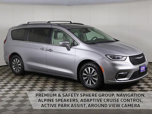 2021 Chrysler Pacifica Hybrid Touring L
