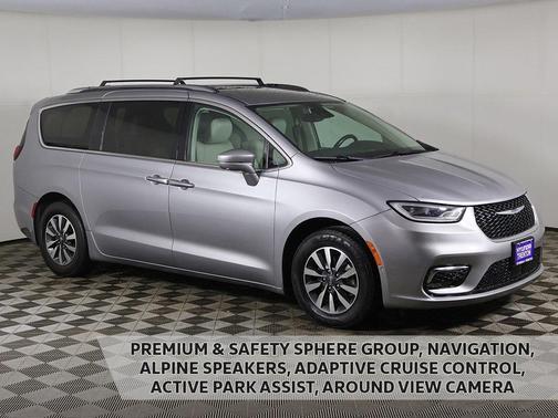 2021 Chrysler Pacifica Hybrid Touring L