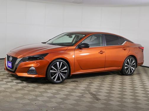 2022 Nissan Altima 2.5 SR