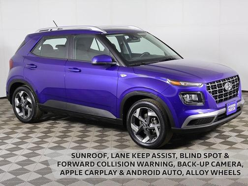 2023 Hyundai VENUE SEL
