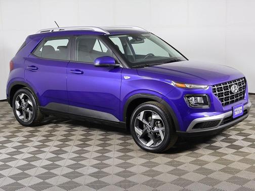 2023 Hyundai VENUE SEL