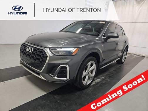 2023 Audi Q5 45 S line Premium Plus