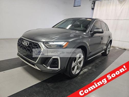 2023 Audi Q5 45 S line Premium Plus