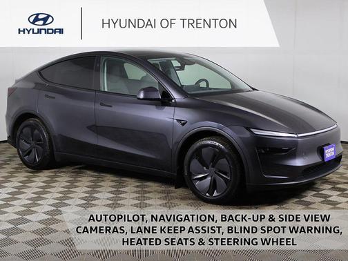 Stealth Gray 2026 Tesla Model Y PREMIUM