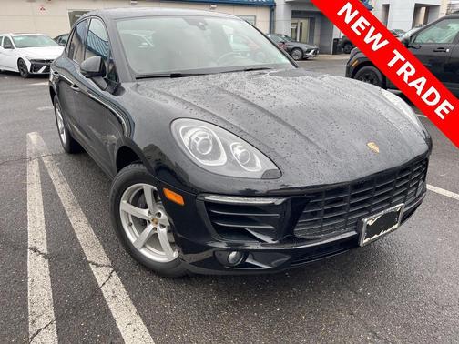 2018 Porsche Macan Sport Edition