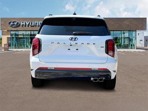 Hyper White 2025 Hyundai PALISADE Calligraphy Night Edition