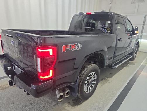 2022 Ford F-350 Lariat Super Duty