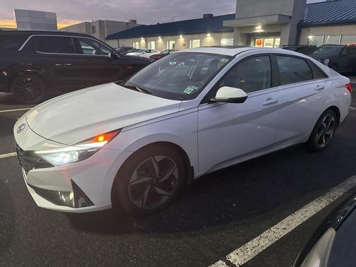2023 Hyundai ELANTRA HEV Limited