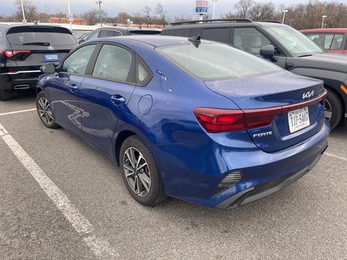 2023 Kia Forte LXS