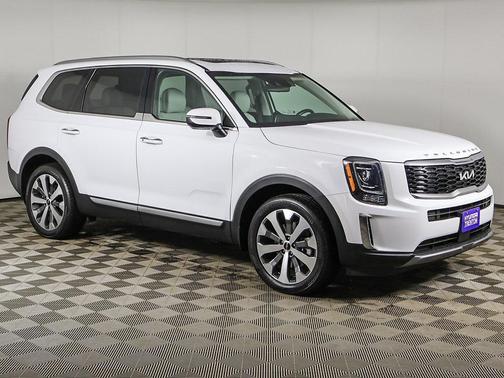 2022 Kia Telluride S