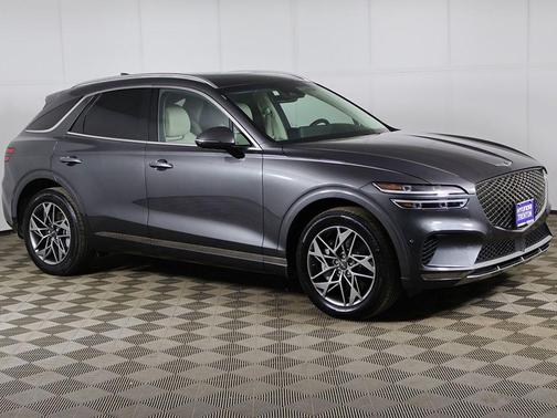 Himalayan Gray 2023 Genesis GV70 2.5T