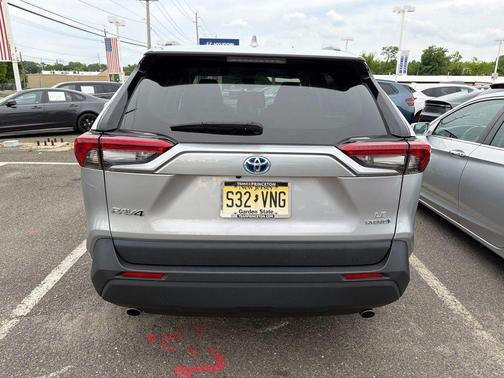 Silver Sky Metallic 2024 Toyota RAV4 Hybrid LE