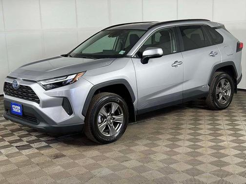 Silver Sky Metallic 2024 Toyota RAV4 Hybrid LE