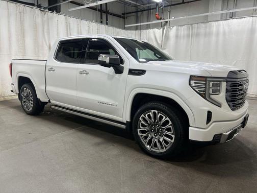 White Frost Tri-Coat 2024 GMC Sierra 1500 Denali Ultimate